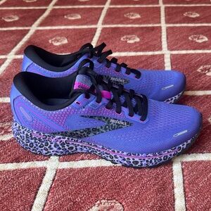 Brooks Women's Ghost 14 Athletic Shoes in Purple and Black with cheetah print